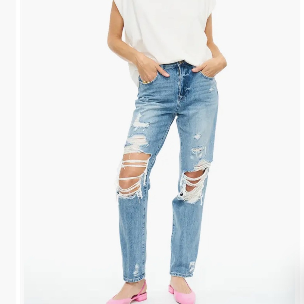 Pistola Presley Destroyed High Waist Relaxed Jeans, NWT. Size 28.
